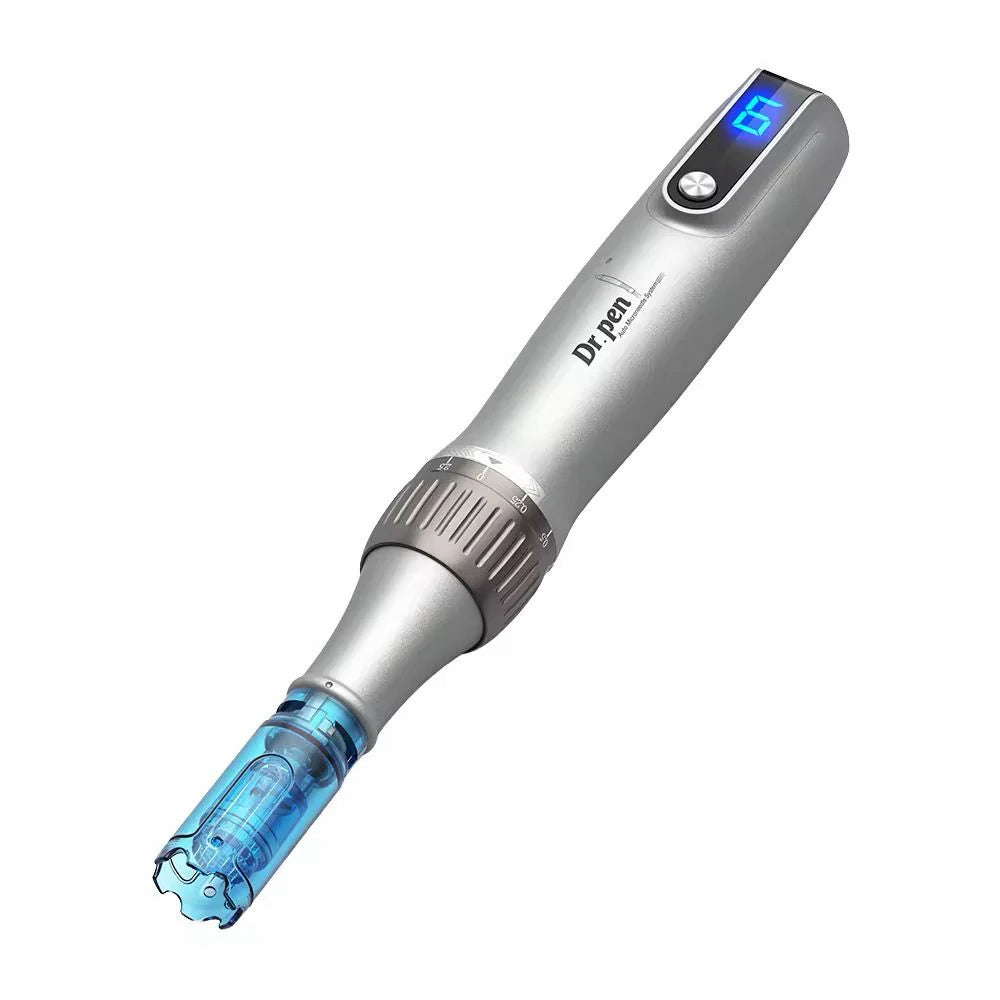 Dr. Pen M8S microneedling dermapen für professionelle Hautbehandlungen mit einstellbarer Nadeltiefe und digitalem Display.