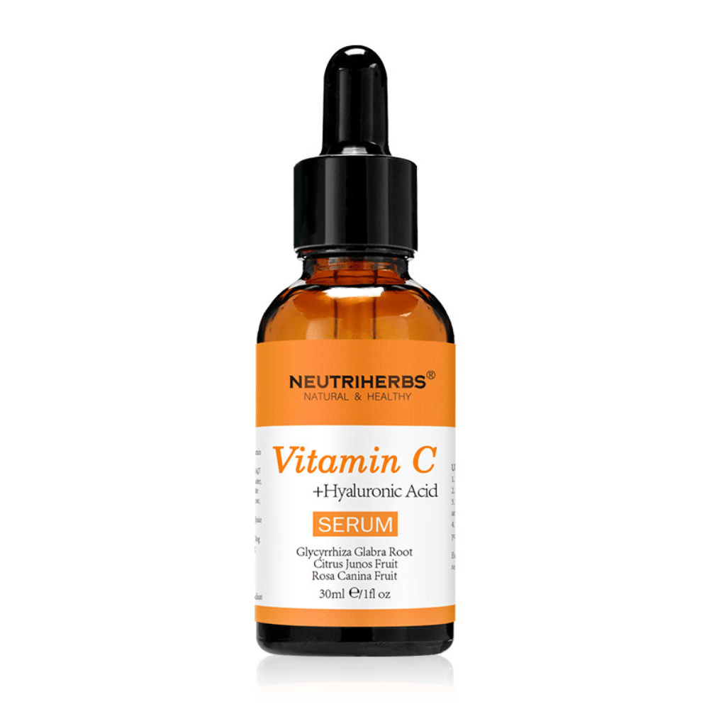 Neutriherbs Vitamin C + Hyaluronic Acid Serum 30 ml vor weißem Hintergrund. Gesichtsserum mit Vitamin C und Hyaluronsäure, das die Haut mit Feuchtigkeit versorgt, für mehr Ausstrahlung sorgt und zu einem gleichmäßigeren Hautton beiträgt.